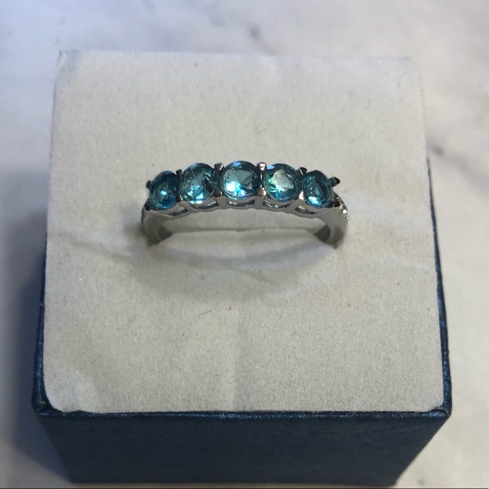 Simulated Diamond and Austrian Crystal Ring